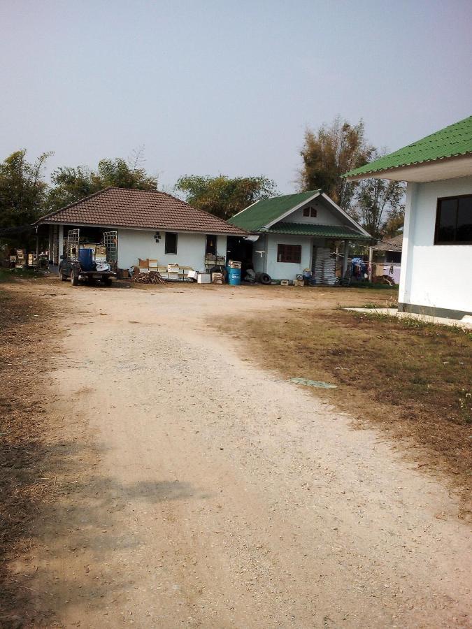Tent Konok Ban Huai Dua Ngoại thất bức ảnh